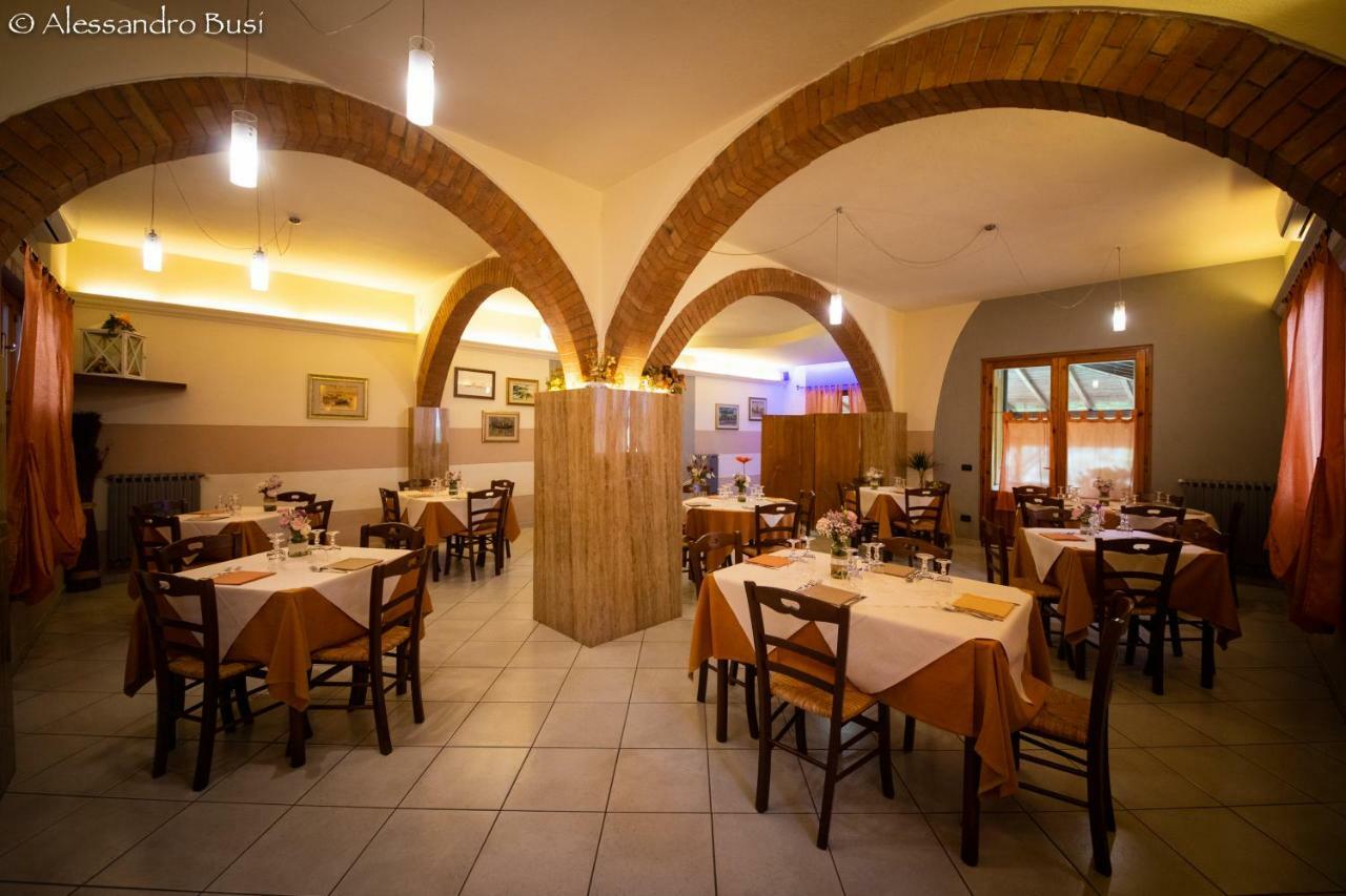 Locanda La Gozzetta Santa Luce Eksteriør billede